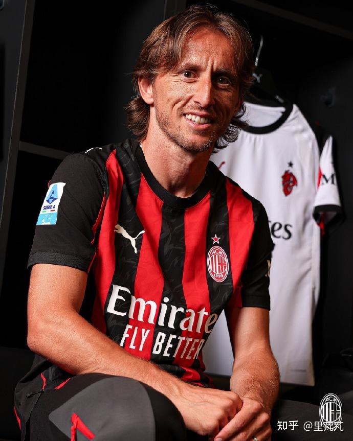 曼联近9场英超仅1负，4胜3平状态回升