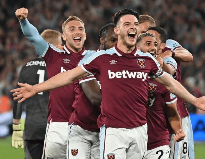 波兰媒体：莱万妻子经常分享跳交际舞的视频，引发了夫妻争吵