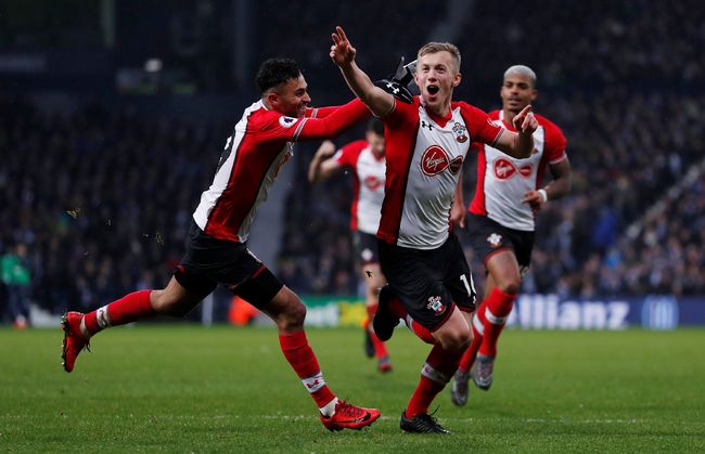 CBA：深圳男篮三分火力全开 主场击败上海