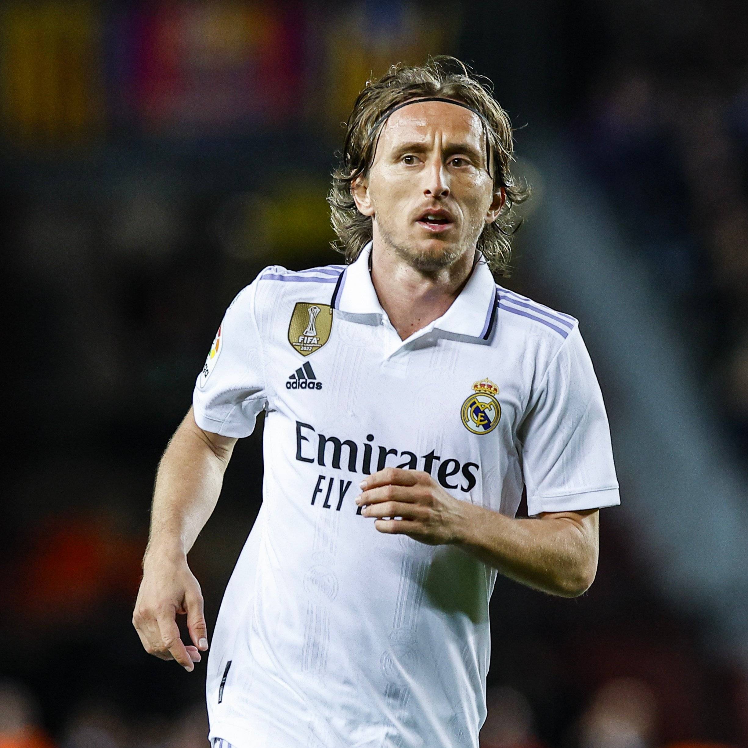 米兰本赛季税前年薪TOP20：恩昆库、拉比奥第1，普利希奇第7