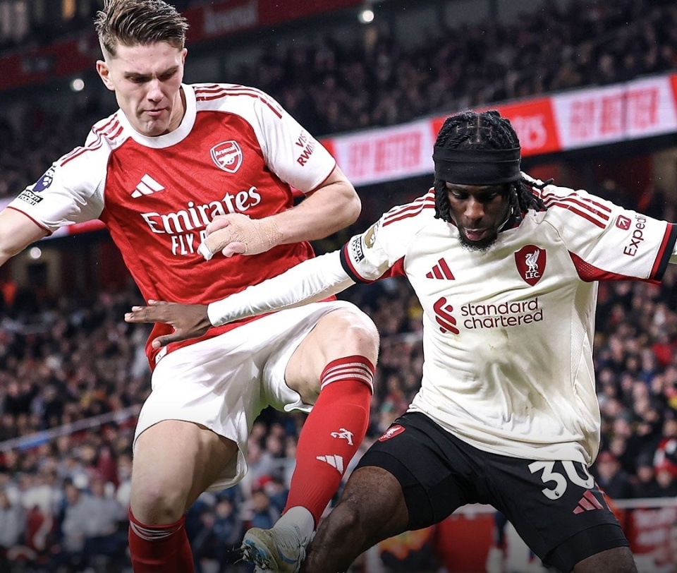 曼联冬窗买中场新增一人选，价格3000万！刚完成43米小贝式吊射