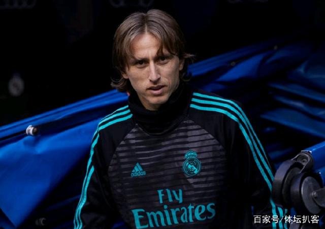 女足明星遭百万富翁跟踪骚扰，雇佣保镖应对